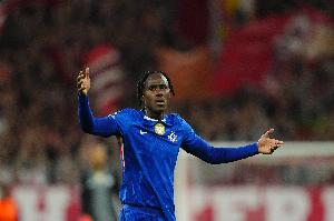 查洛巴：我们渴望留在欧冠赛场，对阵巴黎至关重要但联赛同样重要