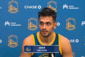 真·即插即用！队记：尤特赛文昨天上场打了12分钟才认清队友名字