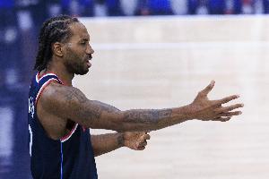 要沉了？快船第三节25-36再输鹈鹕11分 落后两位数进入末节