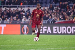 意天空：罗马中场科内右大腿股二头肌拉伤，预计至少缺席四周时间