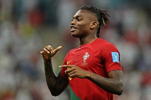 葡萄牙队官方：莱奥、莫拉退出本期集训，补招托卢卡前锋保利尼奥