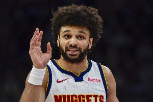 弗拉格：我们防守穆雷做得不算差 但他手感太火热了