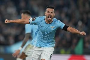 斯基拉：38岁佩德罗赛季结束后决定未来，可能再踢一年也可能退役