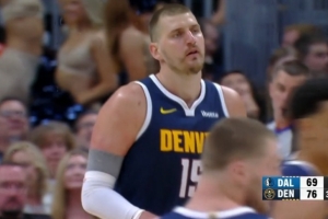 生涯第194次三双！约基奇抛投得手 两节半砍下11分11板13助