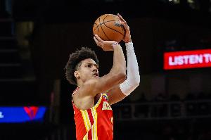 依旧全能！杰伦·约翰逊18中9拿下27分8板12助准三双