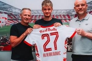 罗马诺：勒沃库森800万欧回购18岁边锋阿拉杰贝戈维奇