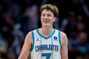 克尼佩尔答经典问题：首发塔图姆、替补班凯罗、裁掉英格拉姆