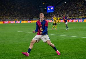 现身价1个亿！世体：费尔明曾被埋没但一条短信改命，哈维成伯乐