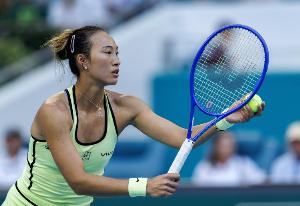 WTA最新排名：郑钦文下降4位至第30位，王欣瑜第34位