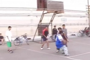 80后和90后的篮球，不是NBA的华丽，是街头的自由