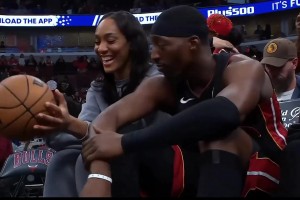 阿德巴约单场83分 但别忘了她女朋友可是女篮实打实GOAT