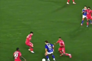 门将位置严重伤缺！拜仁其实还有一个终极备选方案…