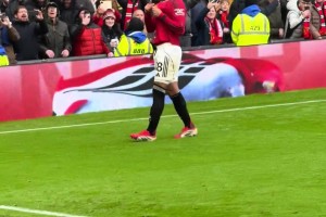 舍不得啊！曼联球迷：胖虎真的要走了吗？