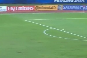 足球小将要拍10集才能讲清楚你这空门为什么中柱