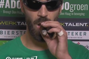 抽烟喝酒骂脏话！海牙后卫托马斯帮助球队升甲后接受采访