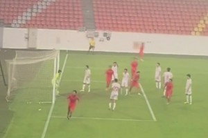 对阵塔吉克斯坦U17，邝兆镭打入第一粒进球视频