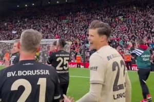 白驹过隙！利物浦多特蒙德传奇赛赛后的互动环节！